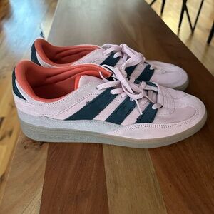 Adidas Women's Light Pink and Dark Blue Sneakers